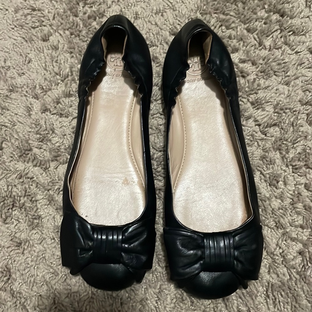 Tory Burch black flats with a bow